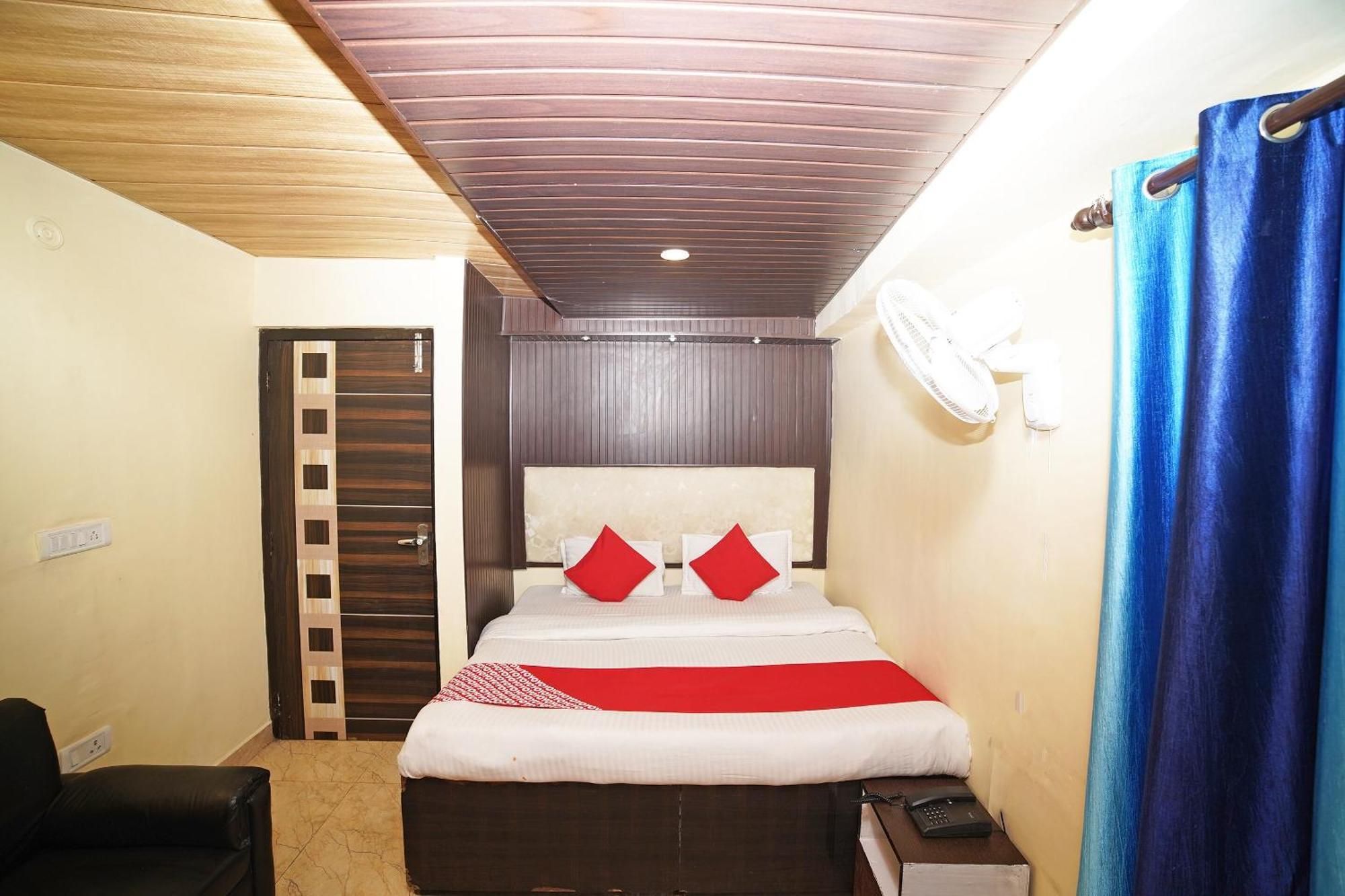 Hotel Oyo Flagship 8594 Golden Nest à Nainital Extérieur photo