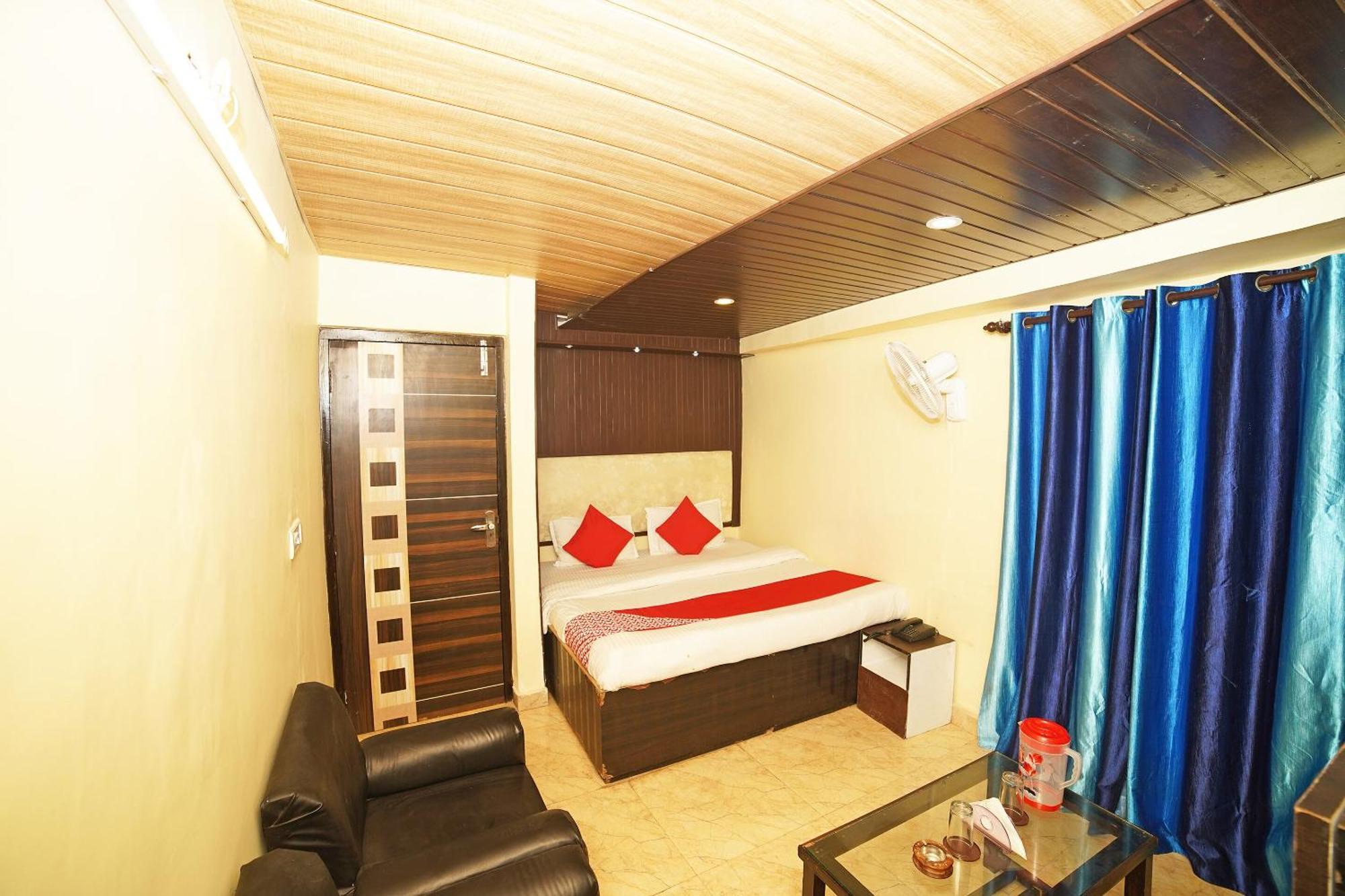 Hotel Oyo Flagship 8594 Golden Nest à Nainital Extérieur photo