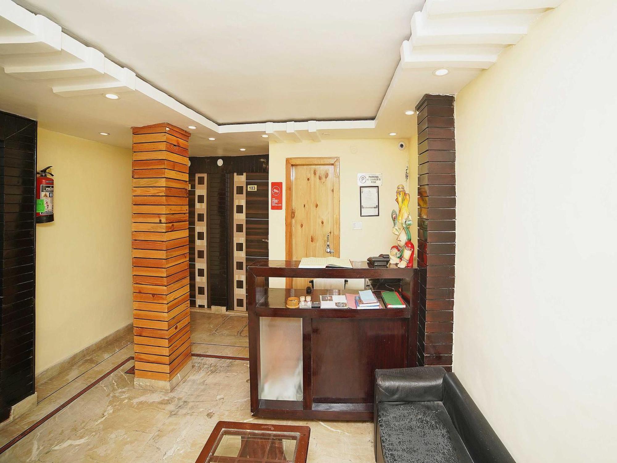 Hotel Oyo Flagship 8594 Golden Nest à Nainital Extérieur photo