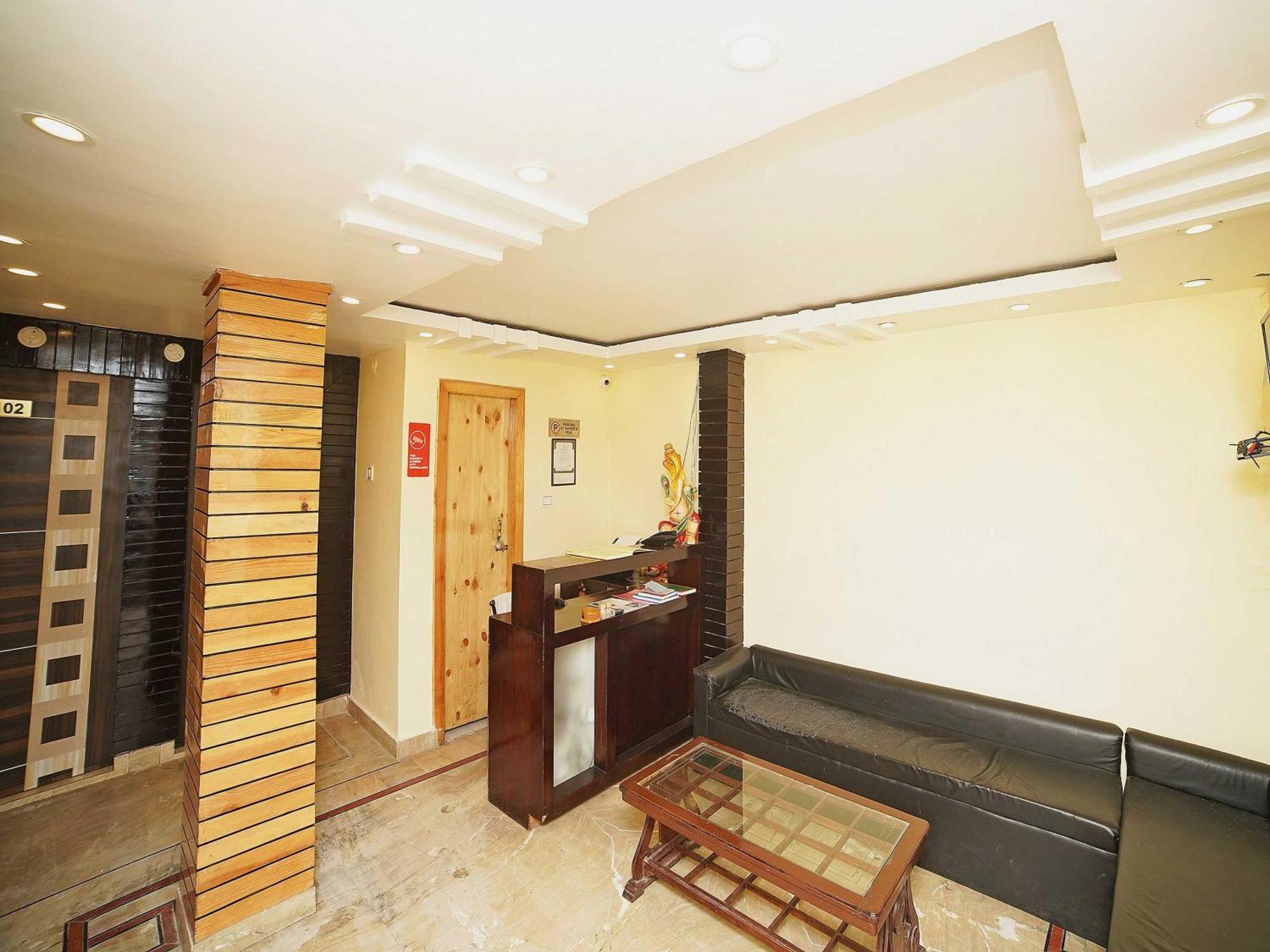Hotel Oyo Flagship 8594 Golden Nest à Nainital Extérieur photo