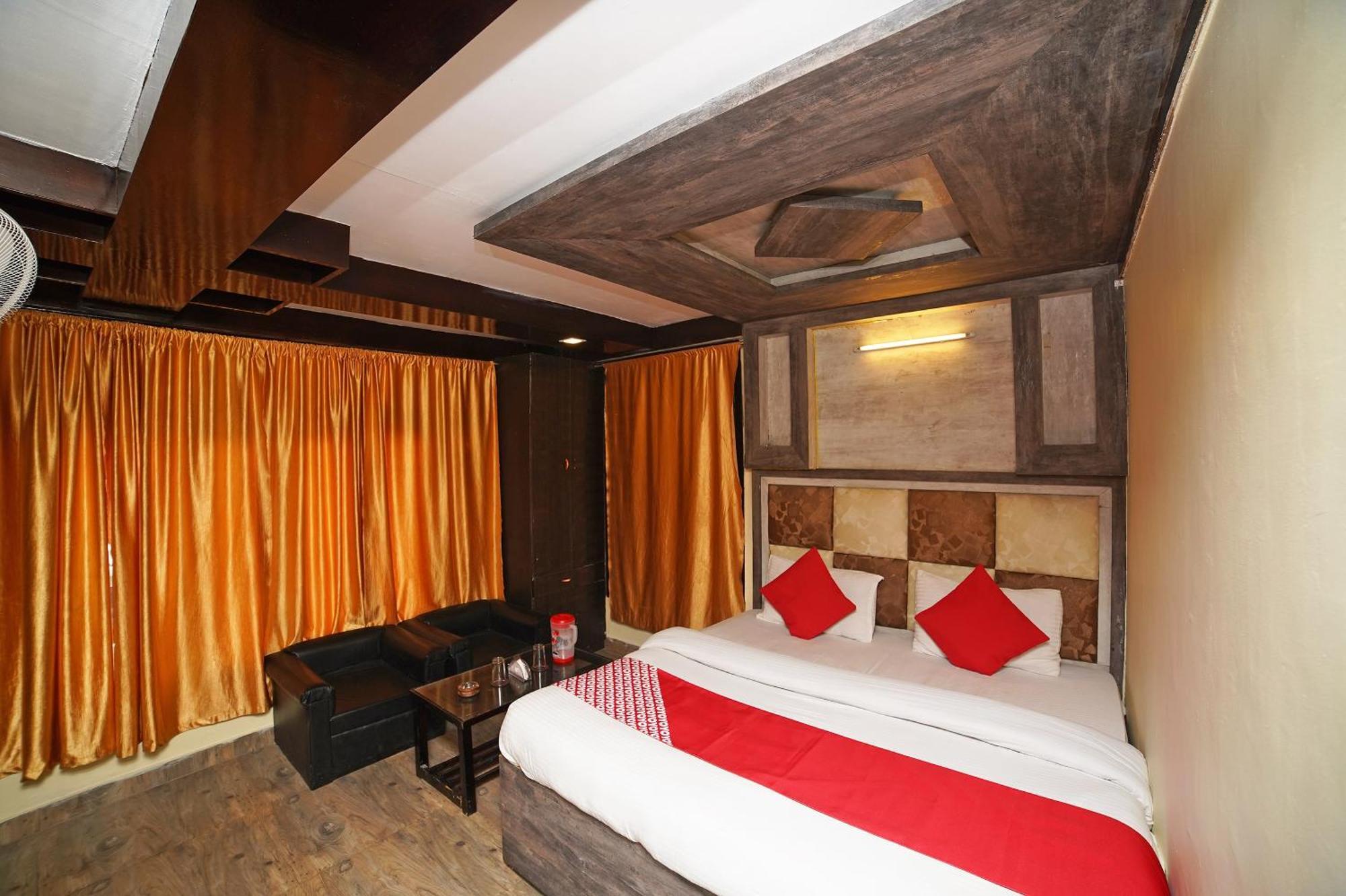 Hotel Oyo Flagship 8594 Golden Nest à Nainital Extérieur photo