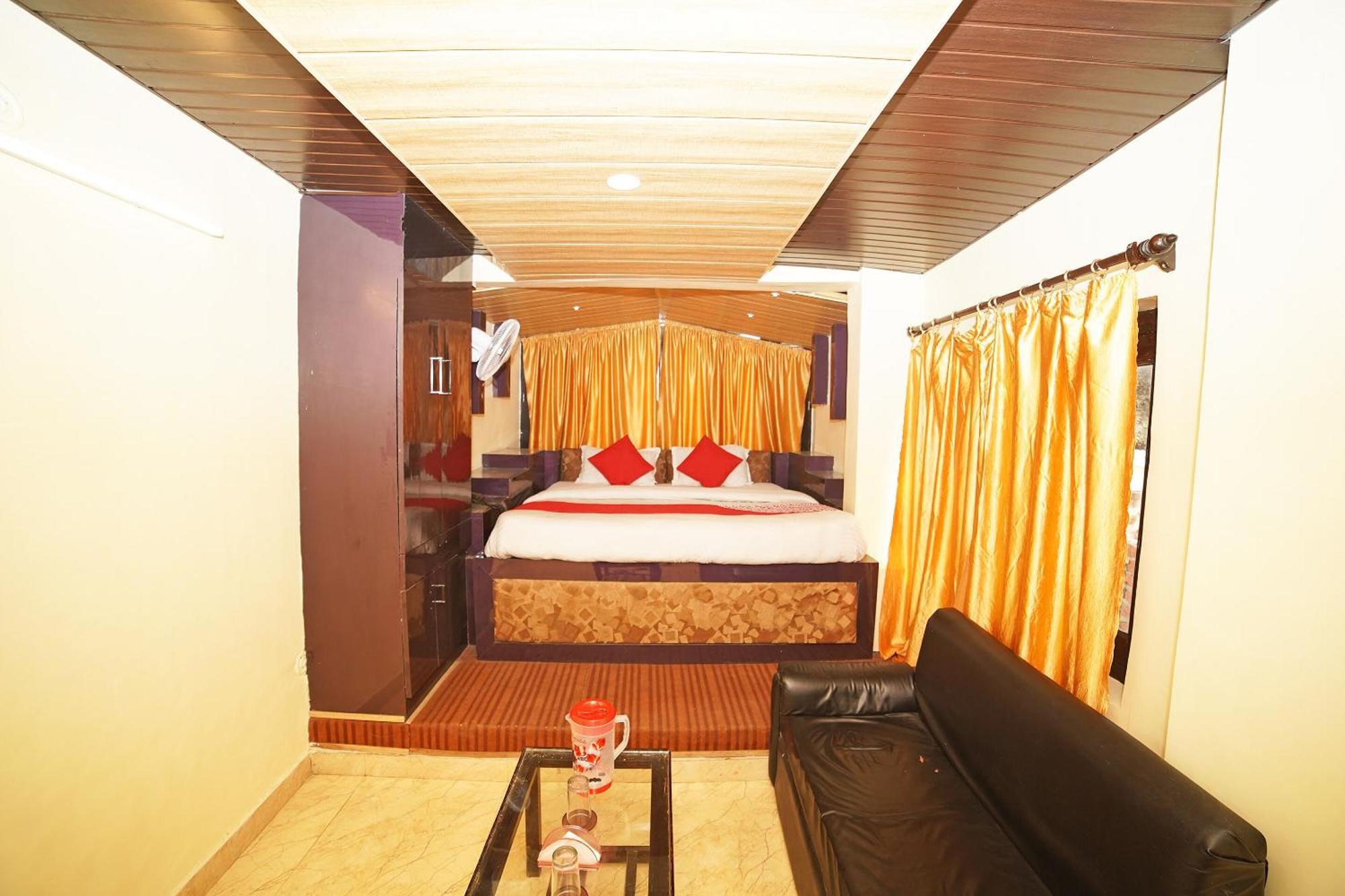Hotel Oyo Flagship 8594 Golden Nest à Nainital Extérieur photo