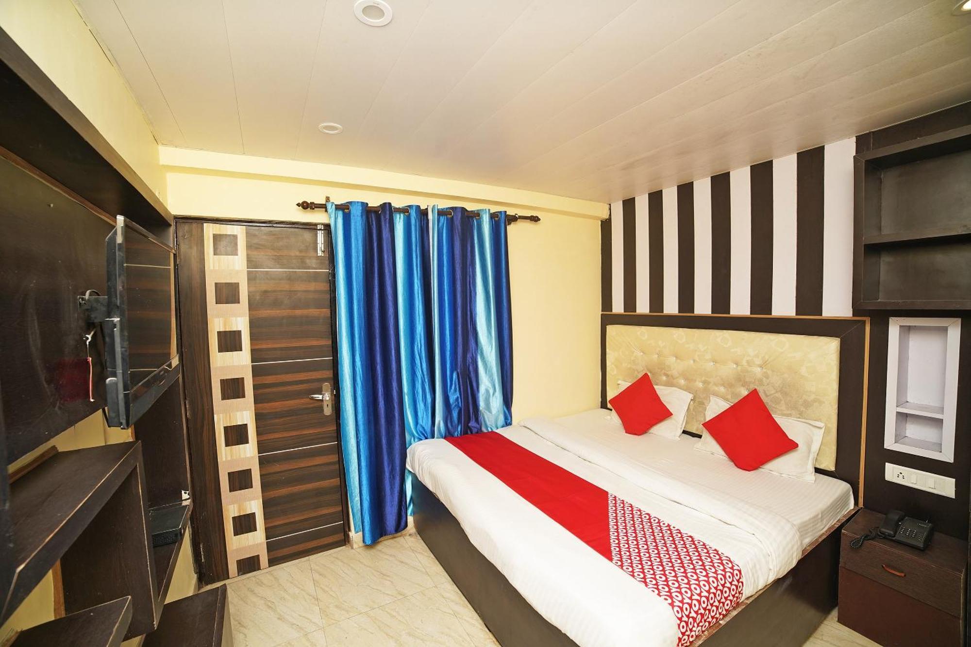 Hotel Oyo Flagship 8594 Golden Nest à Nainital Extérieur photo
